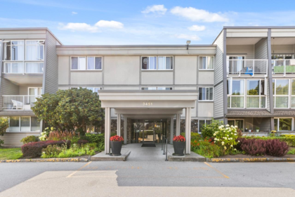 209 3451 Springfield Drive, Richmond, BC, Richmond — Apartment/Condo for sale