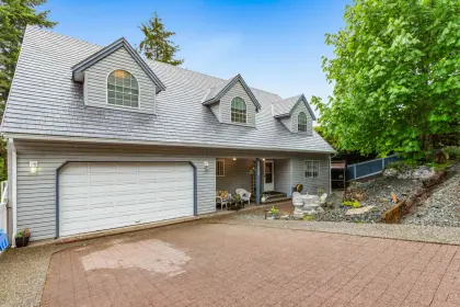 2635 St Gallen Way, Abbotsford, BC, Abbotsford — Single Family Residence for sale