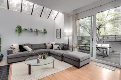 1962 W 15th Avenue, Vancouver, BC, Vancouver — Townhouse for sale