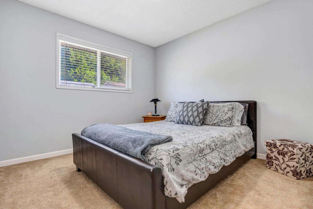 Bedroom 3 Photo of 35104 Spencer Street, Abbotsford, BC
