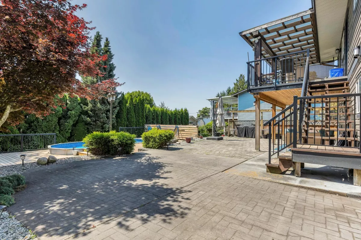 Garden / Landscaping Photo of 35104 Spencer Street, Abbotsford, BC