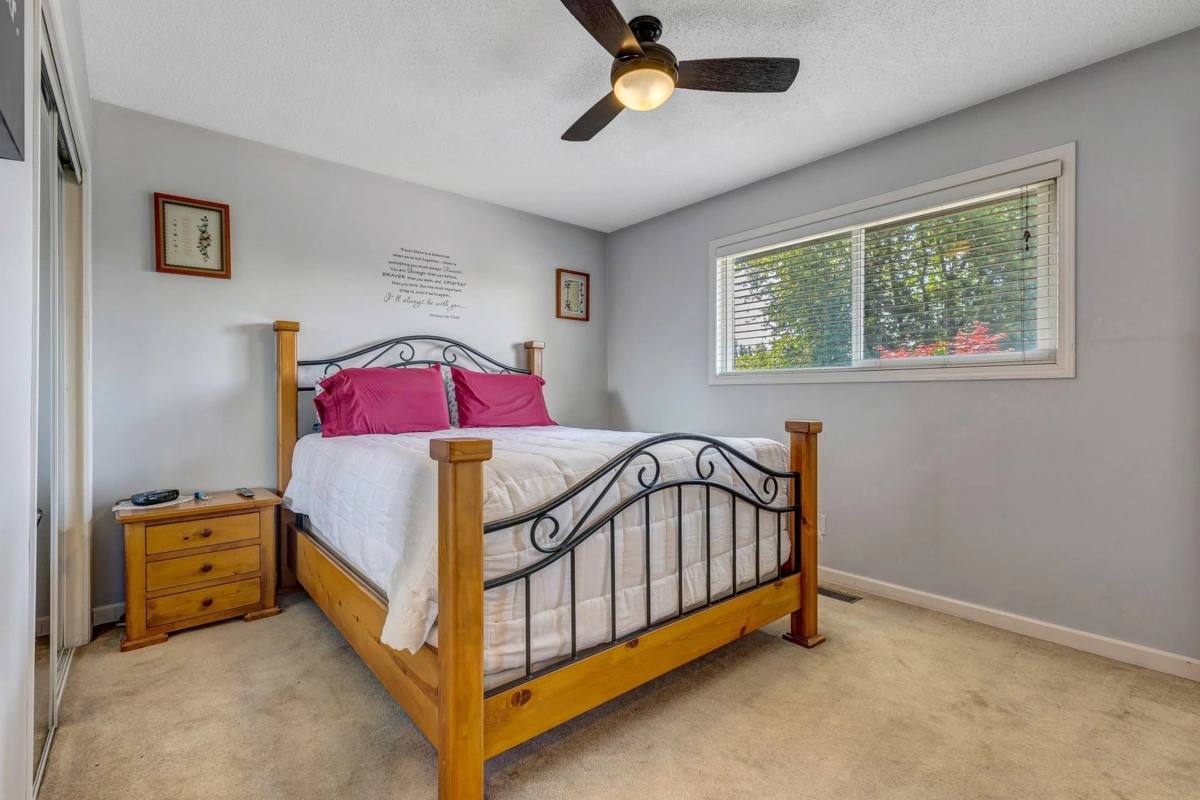 Primary Bathroom Photo of 35104 Spencer Street, Abbotsford, BC