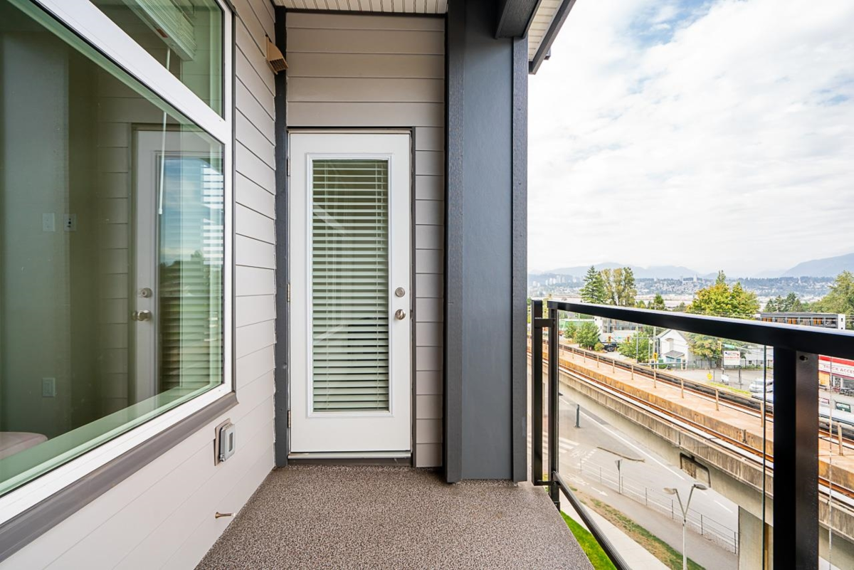 Loft / Bonus Room Photo of 425 11077 Ravine Road, Surrey, BC