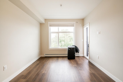 Breakfast Nook Photo of 425 11077 Ravine Road, Surrey, BC