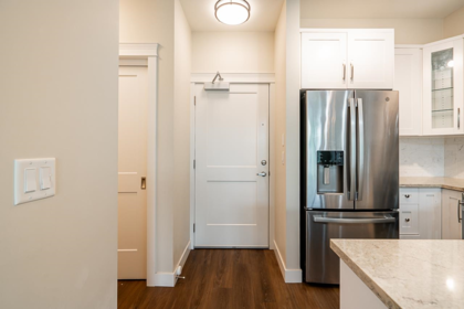 Kitchen Photo of 425 11077 Ravine Road, Surrey, BC