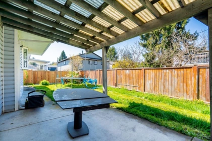 Breakfast Nook Photo of 8867 116b Street, Delta, BC