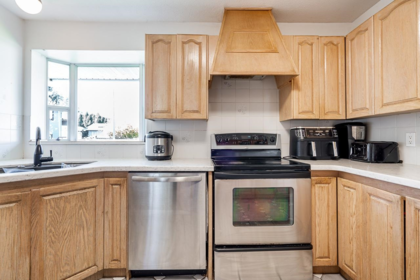 8867 116b Street, Delta, BC, Annieville — 4 bed single family residence for sale