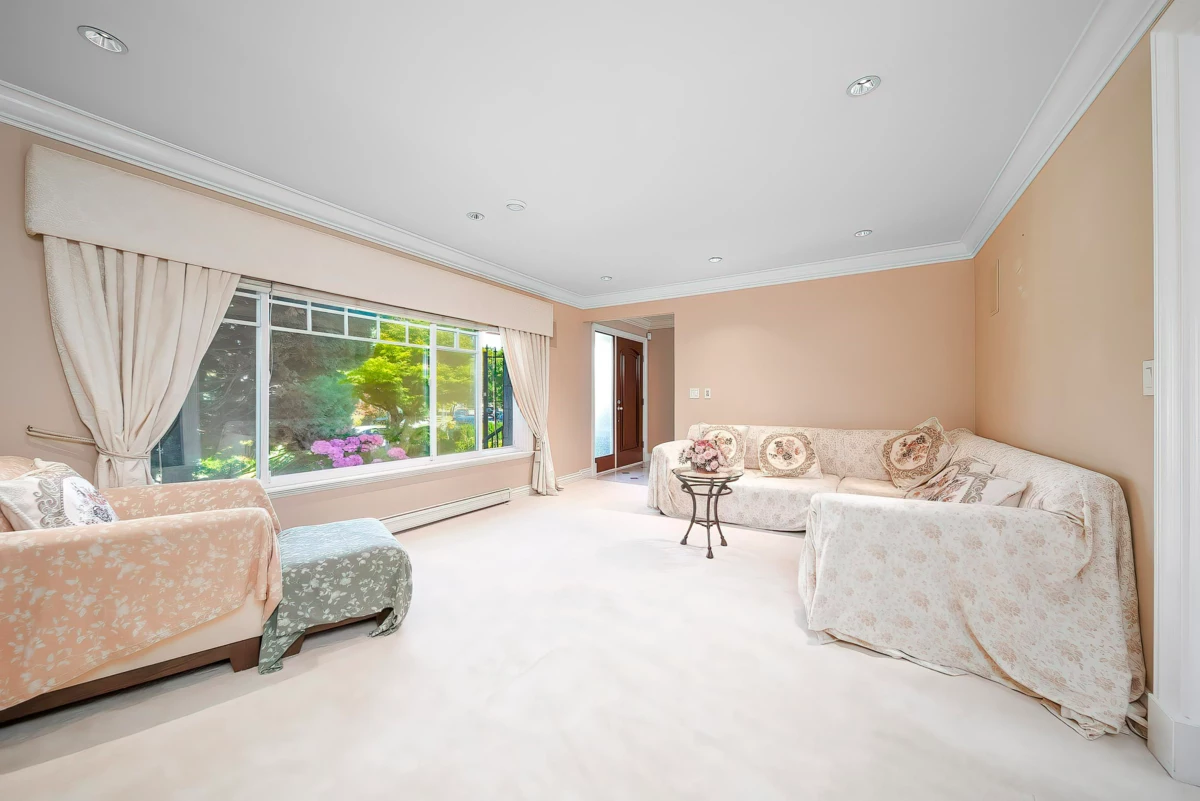 Family Room Photo of 3347 Trutch Street, Vancouver, BC