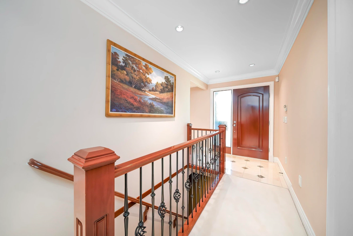 Powder Room Photo of 3347 Trutch Street, Vancouver, BC