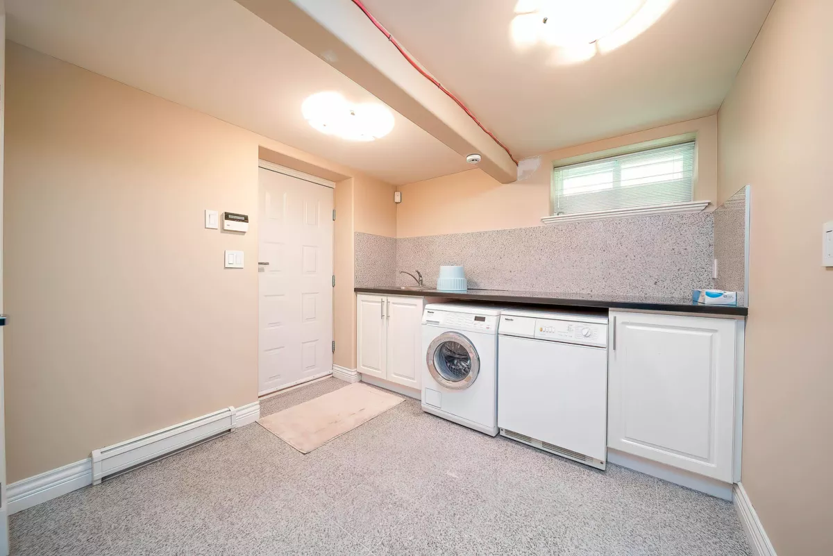 Staircase Photo of 3347 Trutch Street, Vancouver, BC