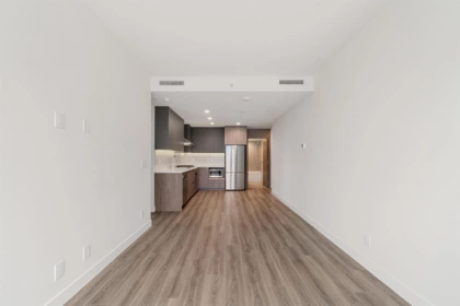 2402 10750 135a Street, Surrey, BC, Surrey — Apartment/Condo for sale