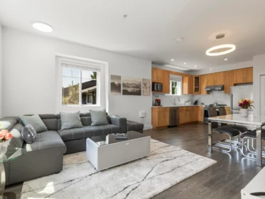205 528 Sperling Avenue, Burnaby, BC, Burnaby — Townhouse for sale