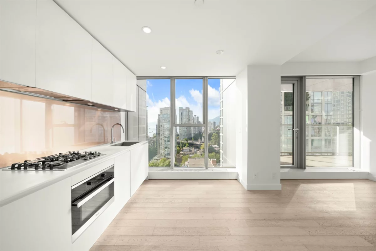 Living Room Photo of 1907 1480 Howe Street, Vancouver, BC