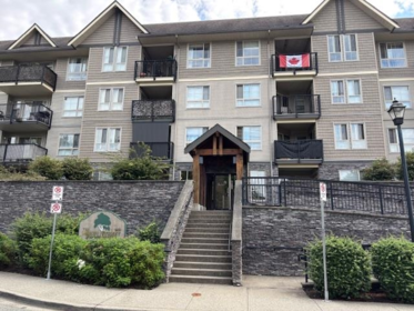 215 9000 Birch Street, Chilliwack, BC, Chilliwack — Apartment/Condo for sale