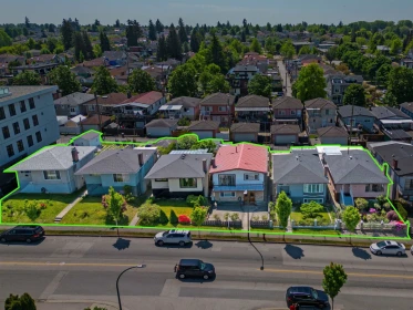 2386 E 33rd Avenue, Vancouver, BC, Vancouver — Single Family Residence for sale