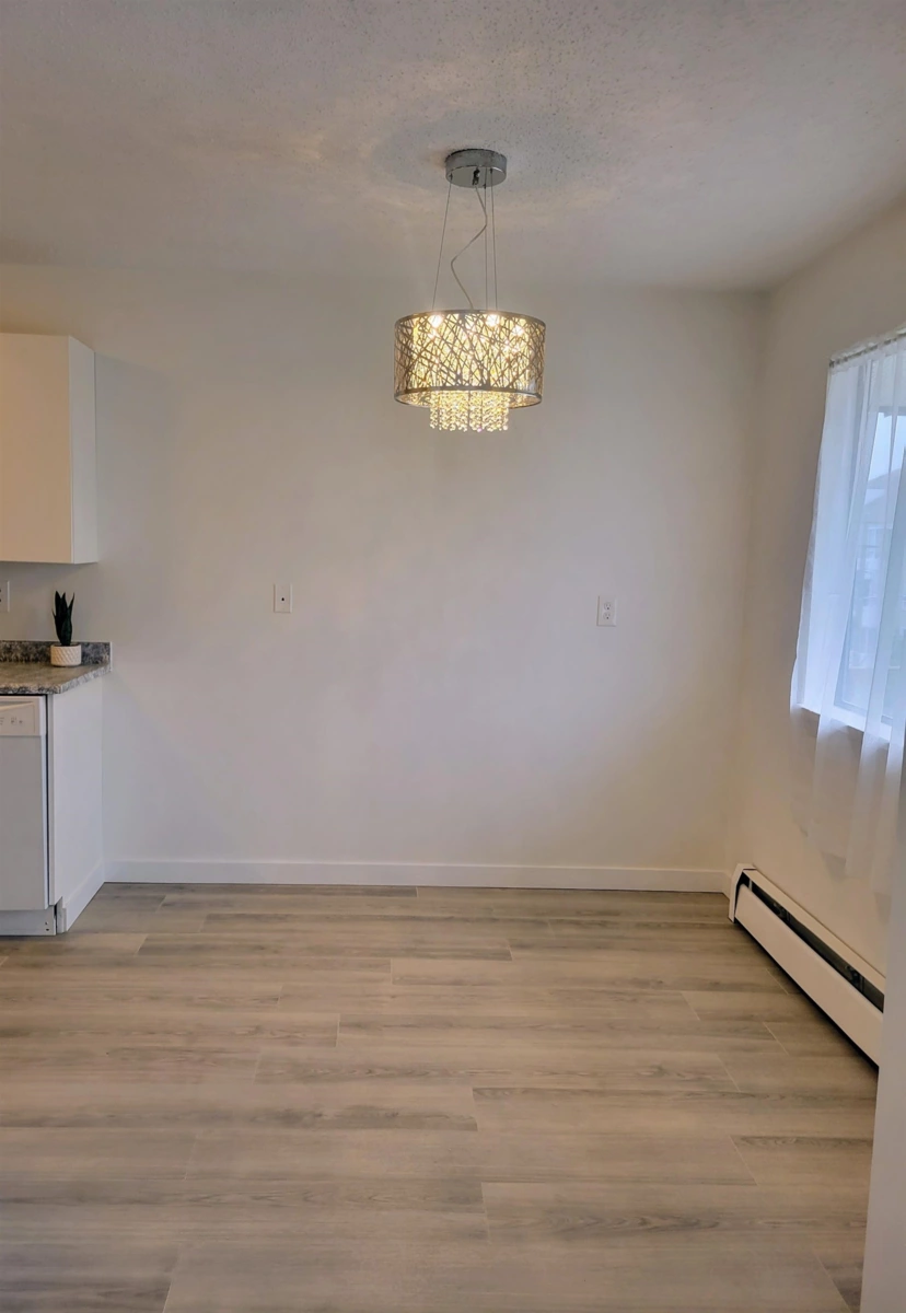 Primary Bathroom Photo of 310 45749 Spadina Avenue, Chilliwack, BC