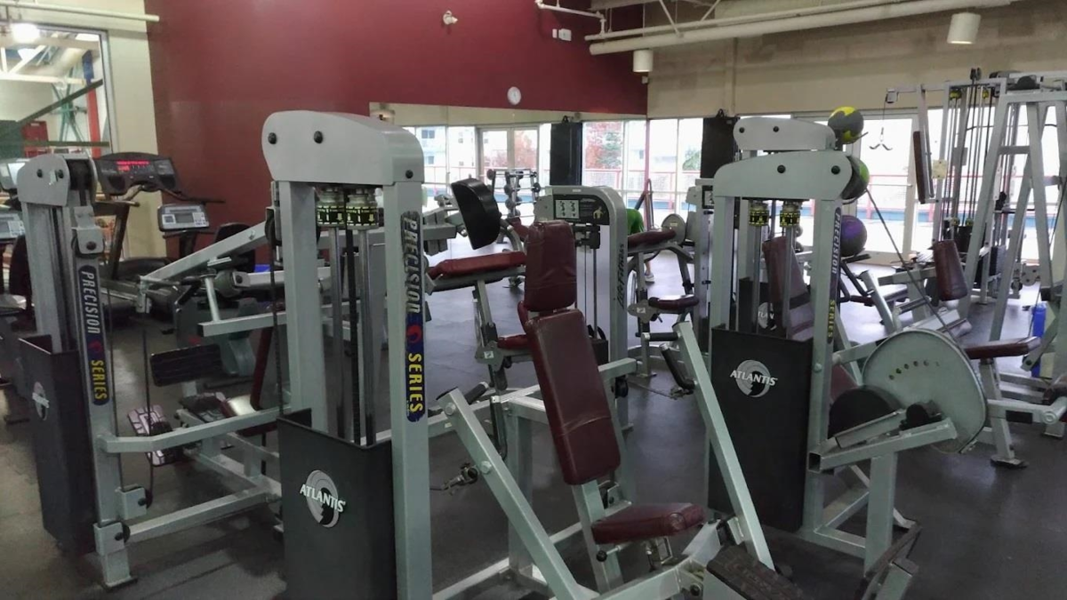 Swimming Pool Photo of 310 45749 Spadina Avenue, Chilliwack, BC