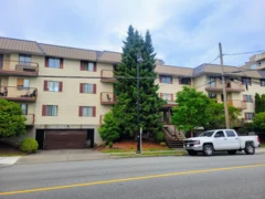 MLS R3041582