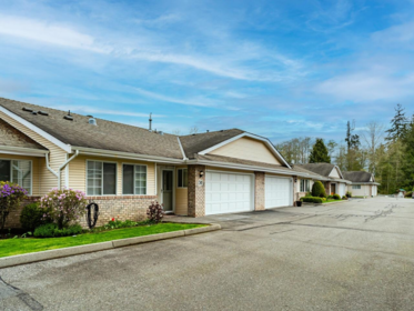 30 5051 203 Street, Langley, BC, Langley — Townhouse for sale