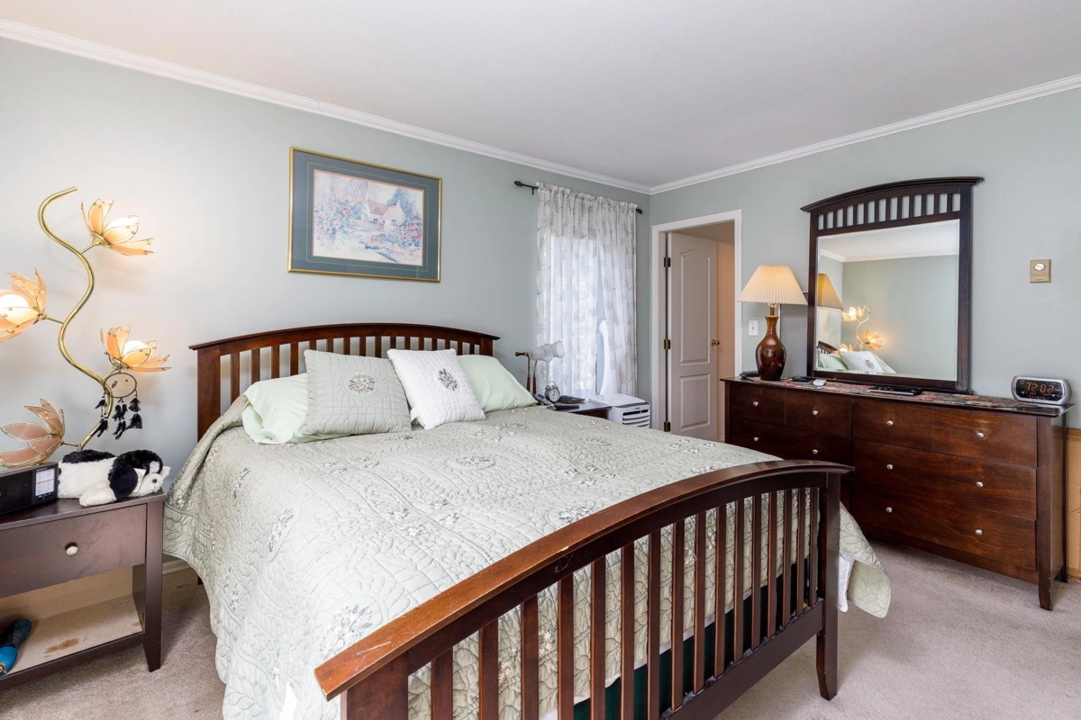 Bedroom 4 Photo of 221 5379 205 Street, Langley, BC