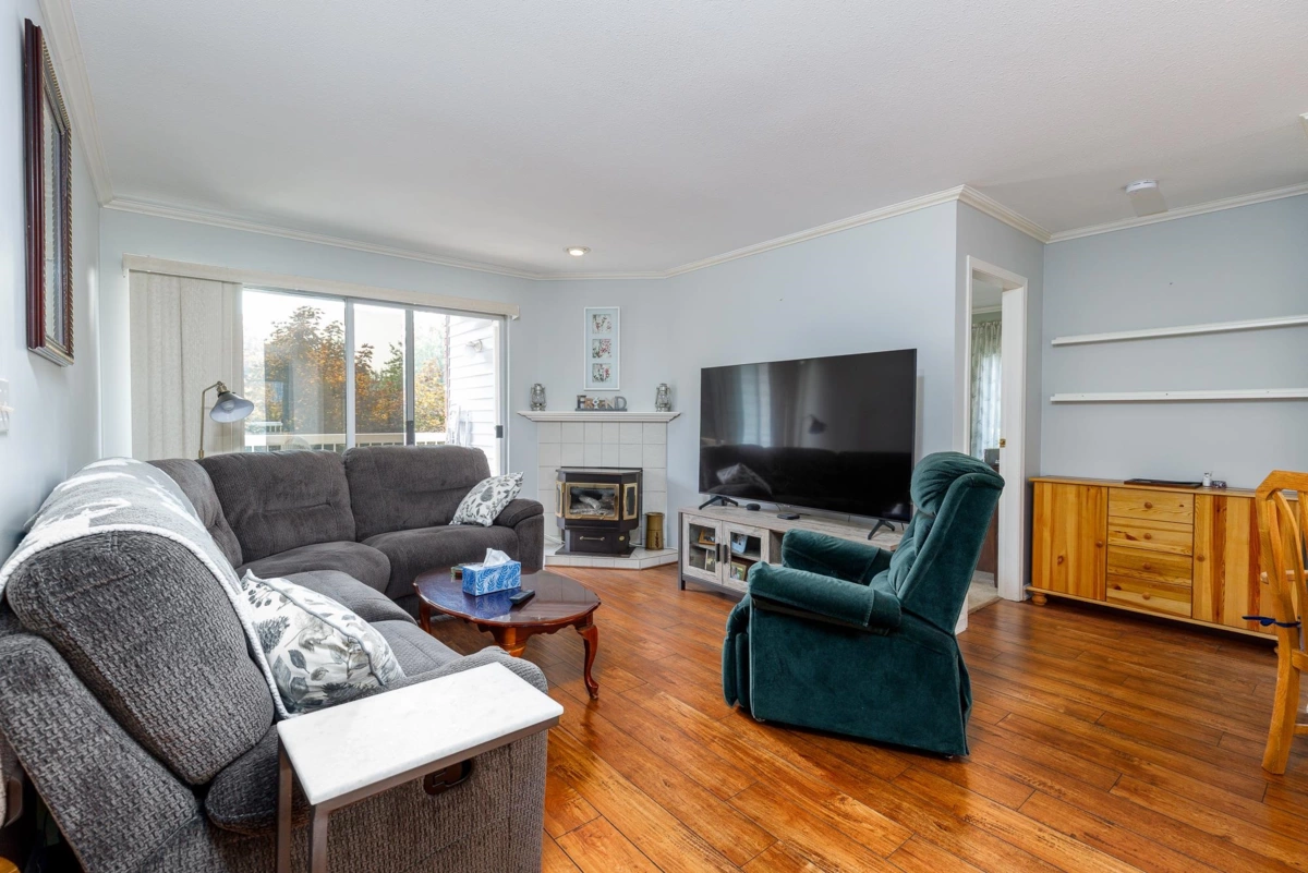 Living Room Photo of 221 5379 205 Street, Langley, BC