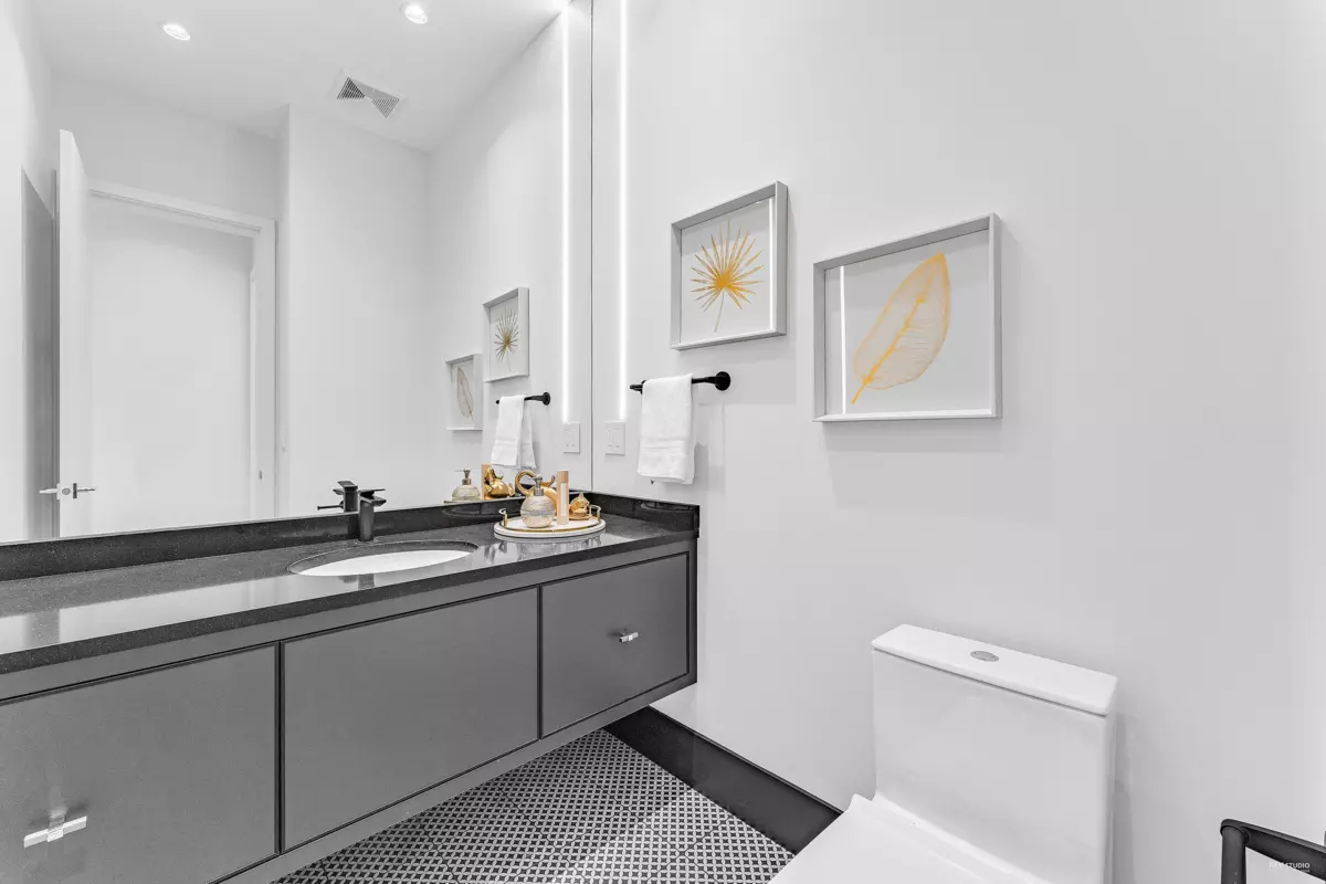 Powder Room Photo of 615 E 6th Street, North Vancouver, BC