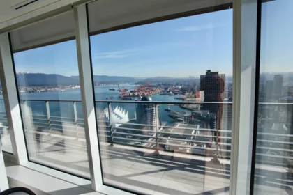 4203 1011 W Cordova Street, Vancouver, BC