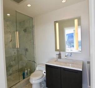 Primary Bathroom Photo of 4203 1011 W Cordova Street, Vancouver, BC