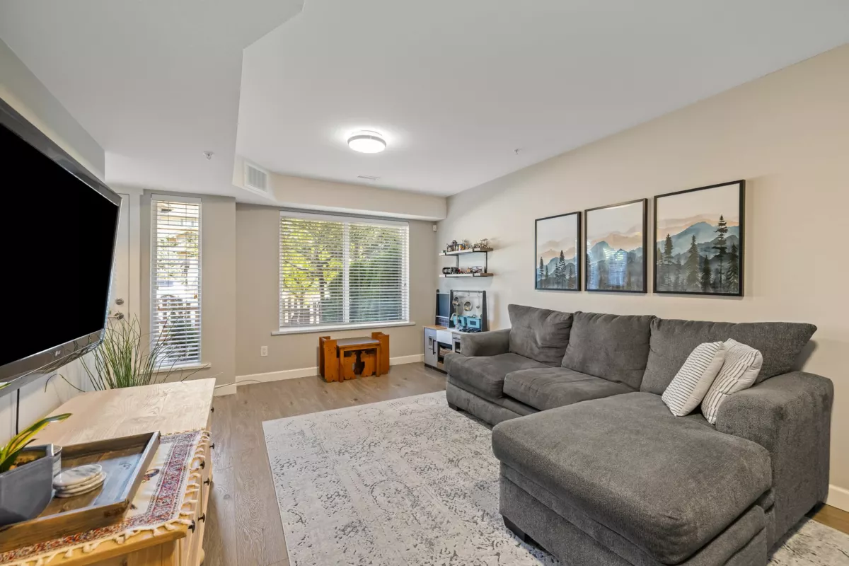 Basement Recreation Room Photo of 2 7059 210 Street, Langley, BC