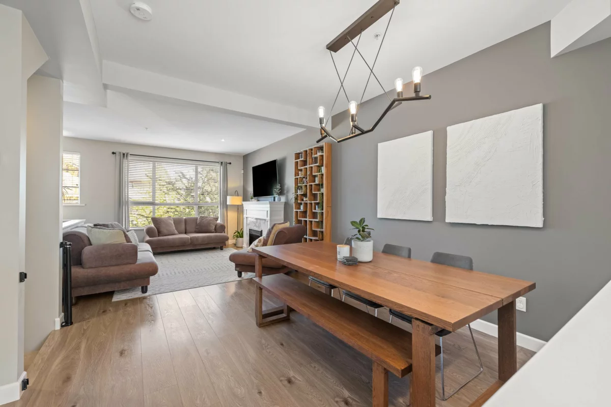 Dining Area Photo of 2 7059 210 Street, Langley, BC