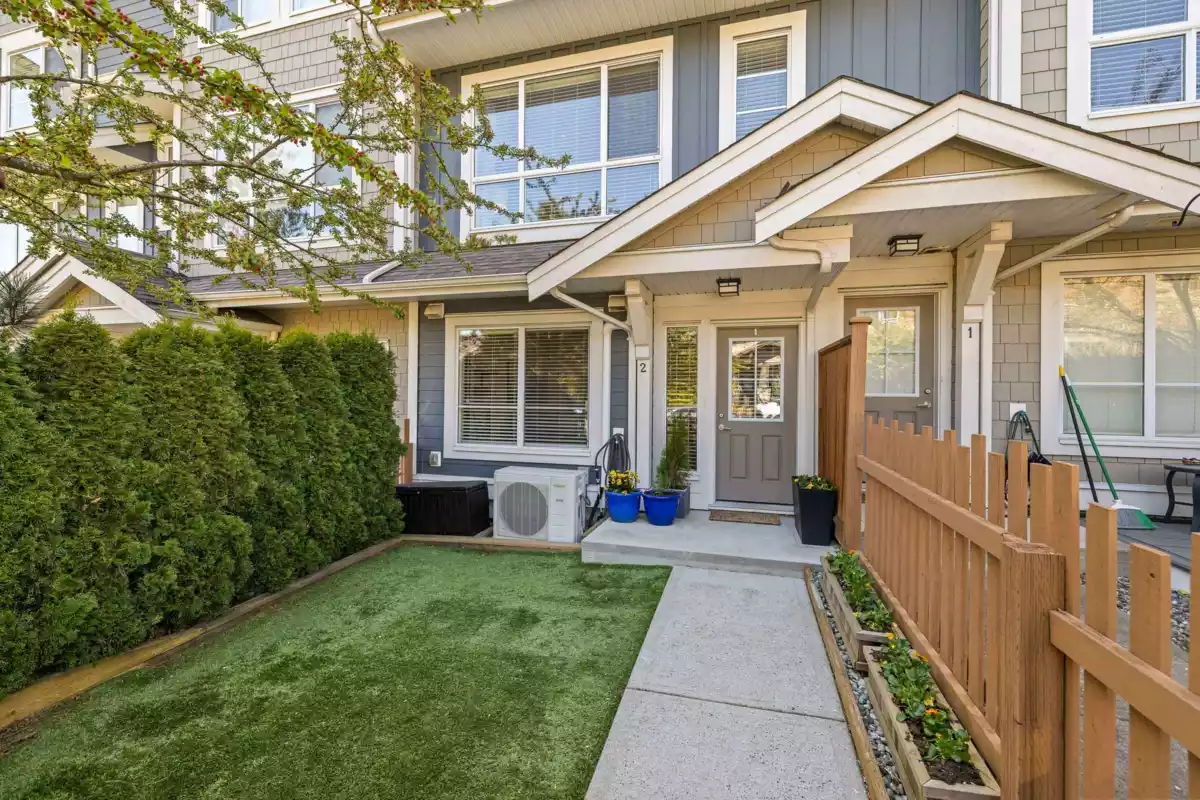 Mudroom Photo of 2 7059 210 Street, Langley, BC