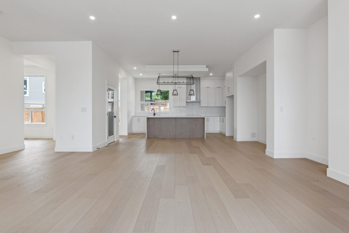 Kitchen Island Photo of 10125 Elderberry Crescent, Surrey, BC