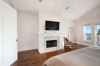 Laundry Room Photo of 4659 Woodgreen Drive, West Vancouver, BC