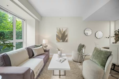 207 9350 University High Street, Burnaby, BC, Burnaby — Apartment/Condo for sale