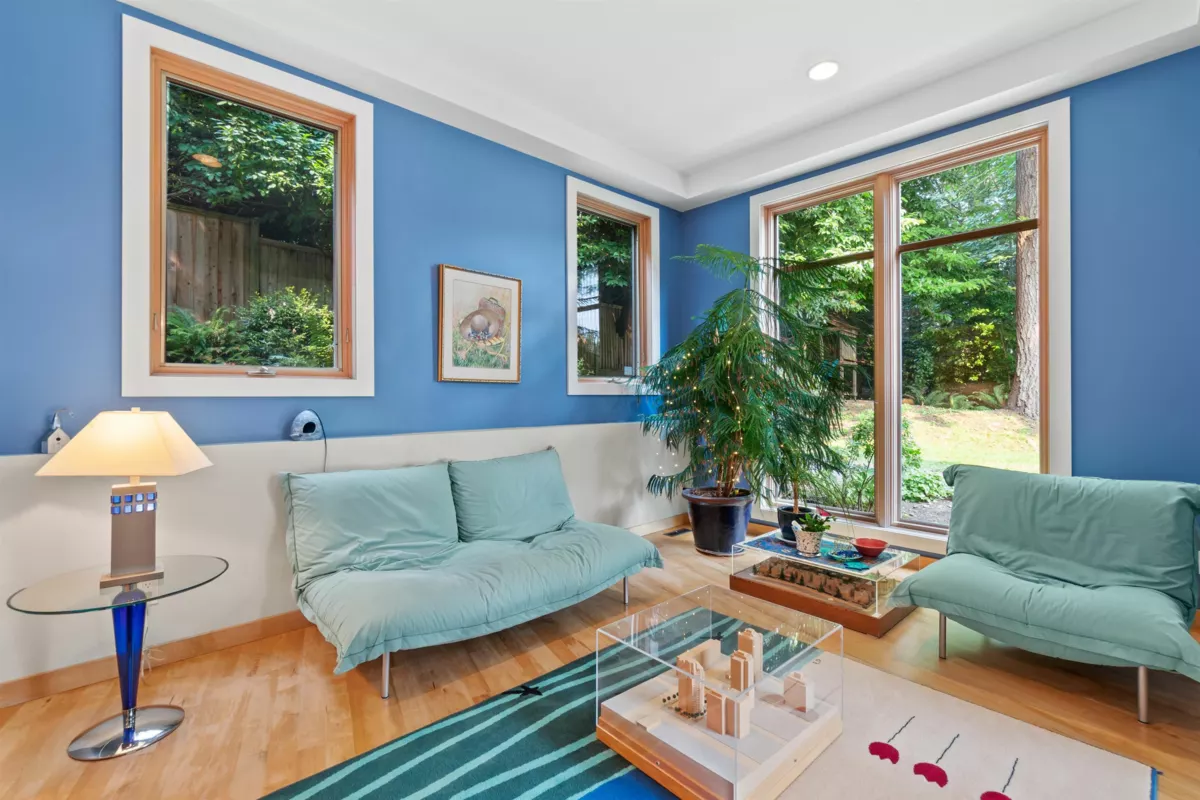 Bedroom 4 Photo of 2919 Tower Hill Crescent, West Vancouver, BC