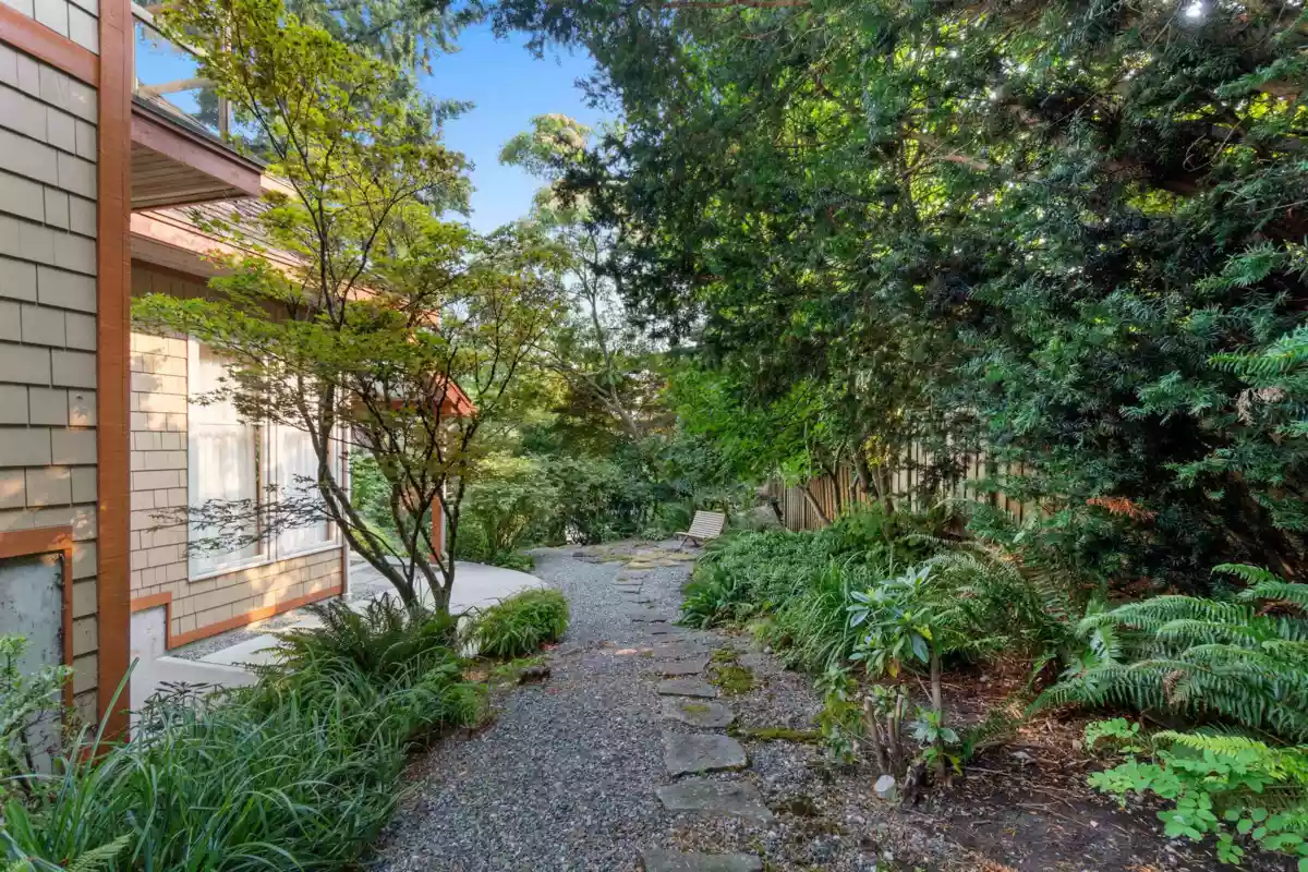 Community Amenities Photo (Clubhouse) of 2919 Tower Hill Crescent, West Vancouver, BC