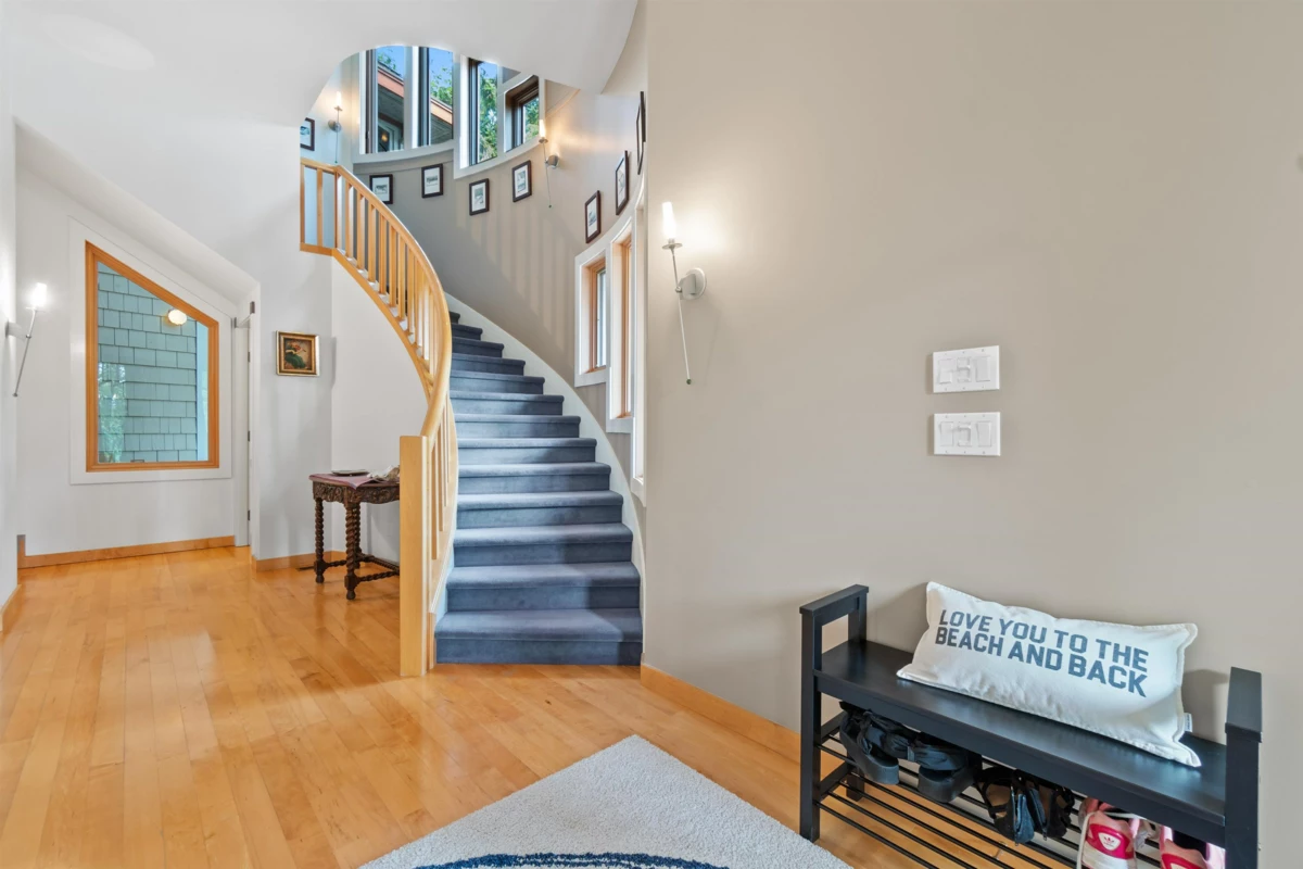 Family Room Photo of 2919 Tower Hill Crescent, West Vancouver, BC