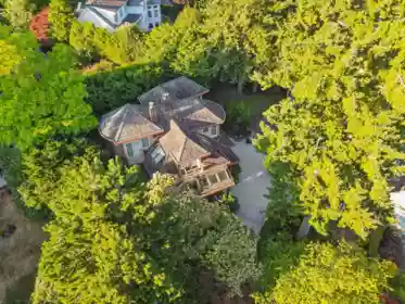 2919 Tower Hill Crescent, West Vancouver, BC