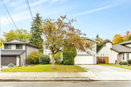 9766 154 Street, Surrey, BC