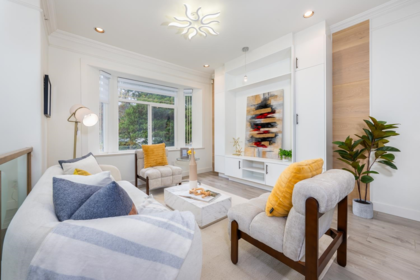 748 E 62nd Avenue, Vancouver, BC, South Vancouver — 7 bed single family residence for sale