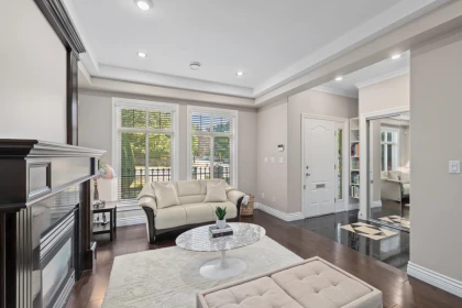 8291 Laurel Street, Vancouver, BC, Vancouver — Half Duplex for sale
