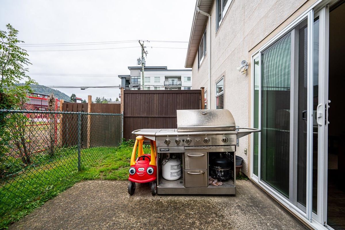Backyard Photo of 2 5536 Vedder Road, Chilliwack, BC