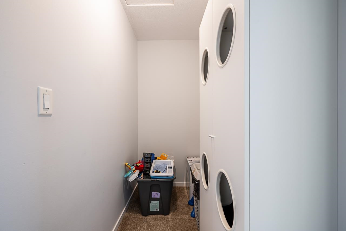 Hallway Photo of 2 5536 Vedder Road, Chilliwack, BC