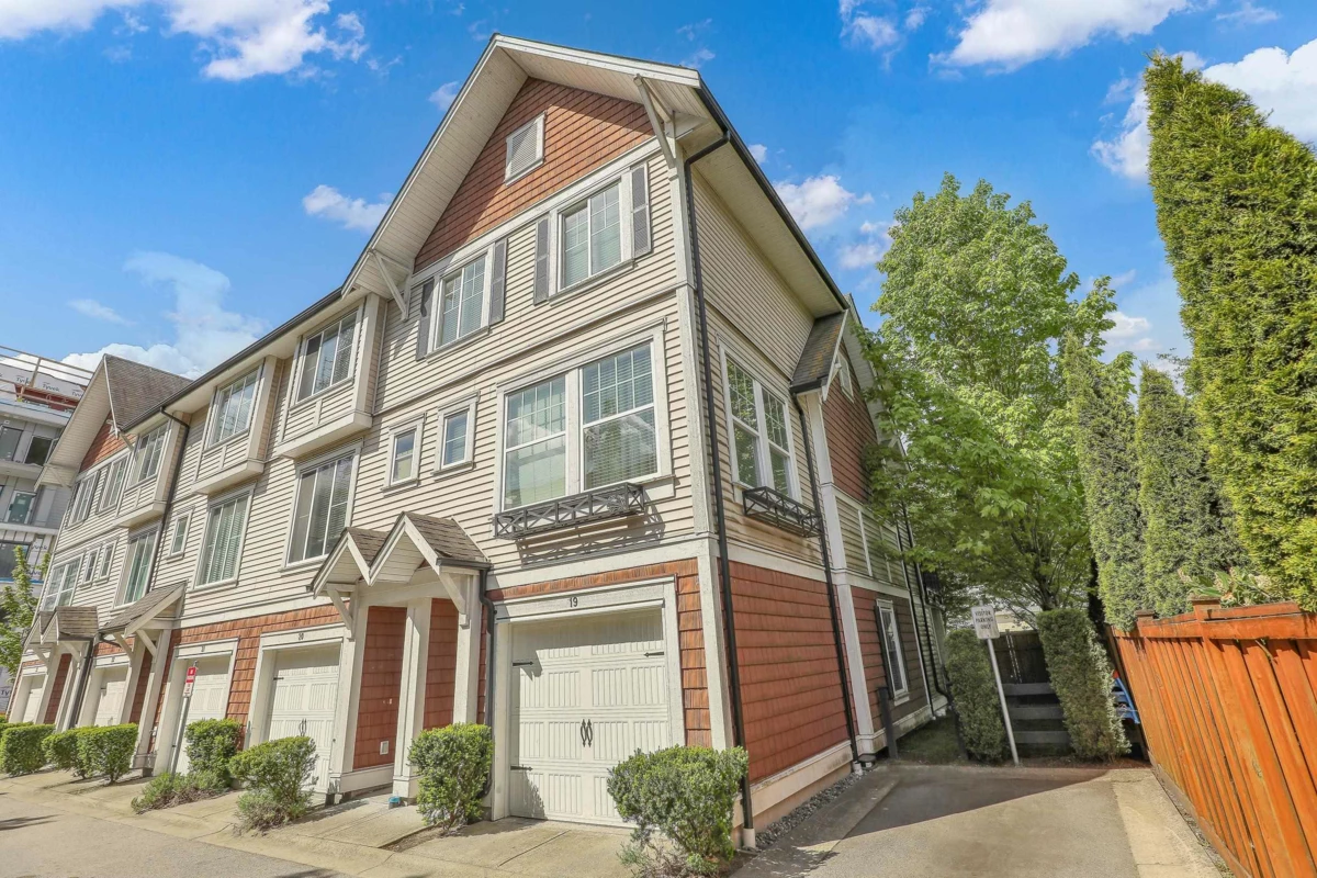 Exterior Front Photo of 19 8713 158 Street, Surrey, BC