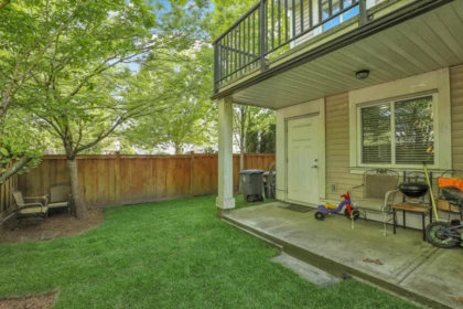 19 8713 158 Street, Surrey, BC, Surrey — Townhouse for sale