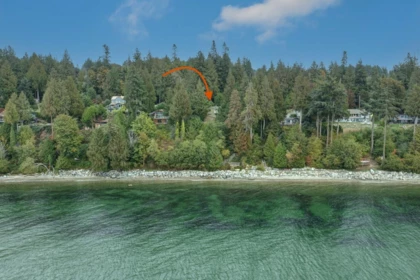 4947 Sunshine Coast Highway, Sechelt, BC, Sechelt — Single Family Residence for sale