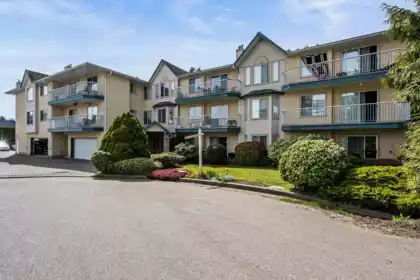 202 2567 Victoria Street, Abbotsford, BC, Abbotsford — Apartment/Condo for sale