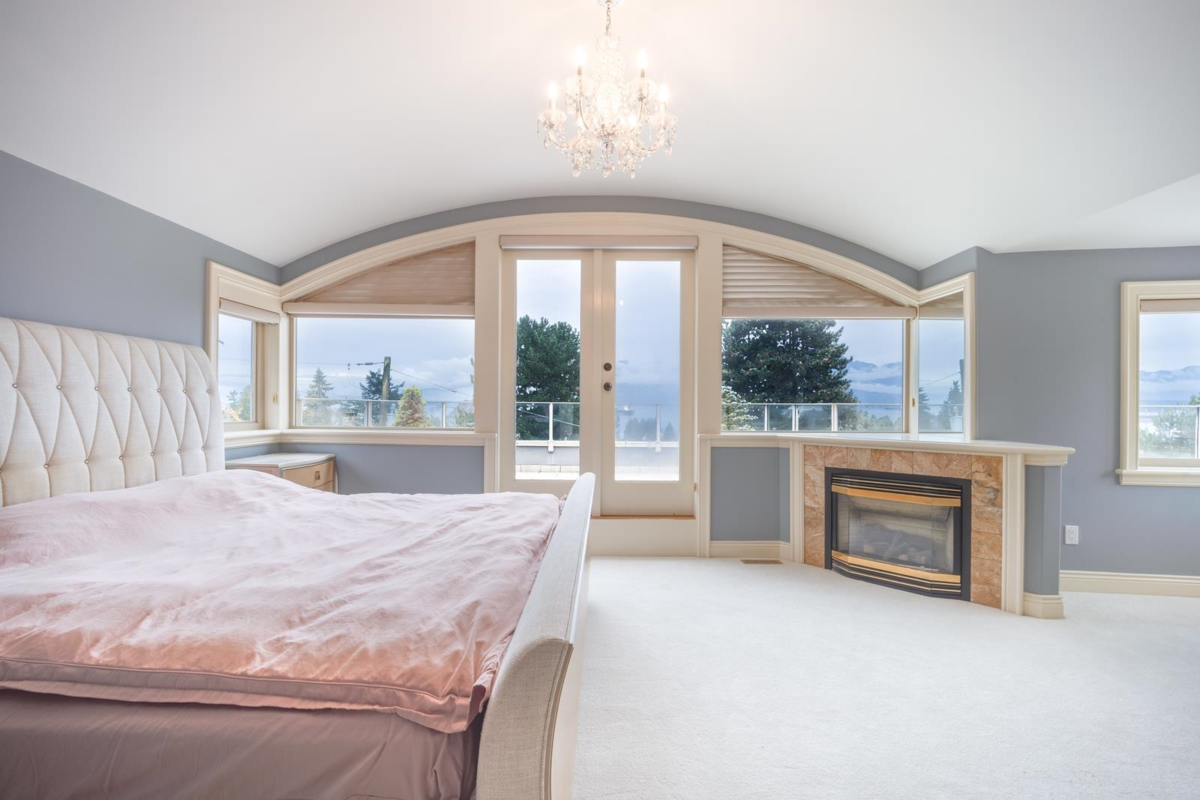 Swimming Pool Photo of 1822 Sasamat Street, Vancouver, BC