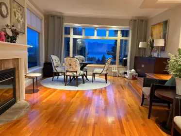 Breakfast Nook Photo of 1822 Sasamat Street, Vancouver, BC