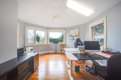 Laundry Room Photo of 1822 Sasamat Street, Vancouver, BC